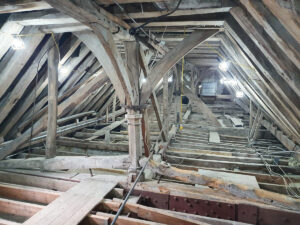 Medieval roof repair