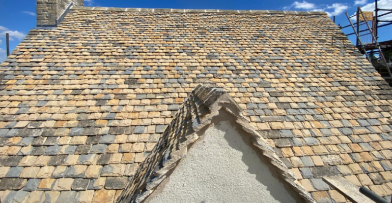 Stone slate roof