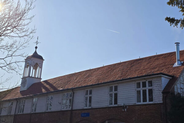 Use of plain clay roof tiles at Bisham Abbey